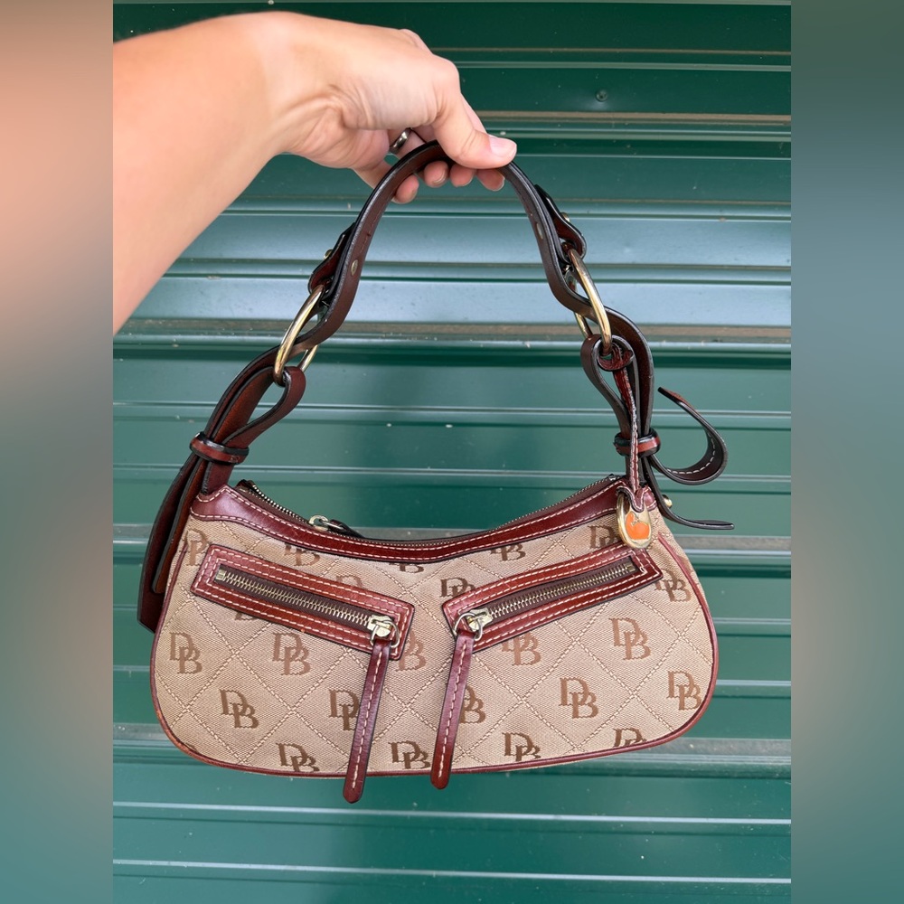 Vintage Dooney Bourke canvas leather logo shoulder bag